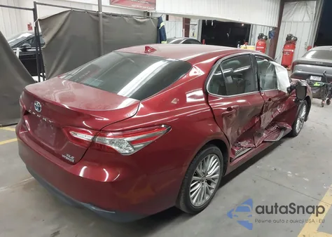2020 Toyota Camry Xle Hybrid from USA, damaged, VIN 4T1F31AKXLU010860
